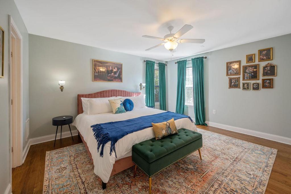 New Victorian Theme, 3Br, Lrg Backyard Close To Pnc Arena, Downtown, And Rdu Airport ローリー エクステリア 写真